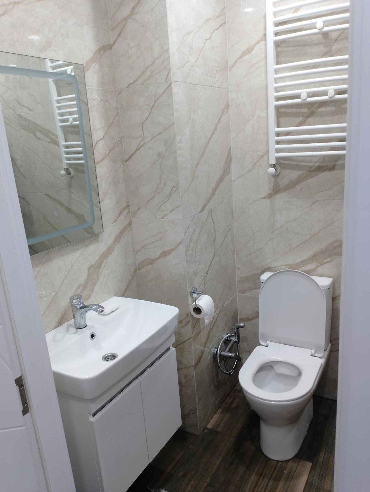 באטומי Next Apartments מראה חיצוני תמונה